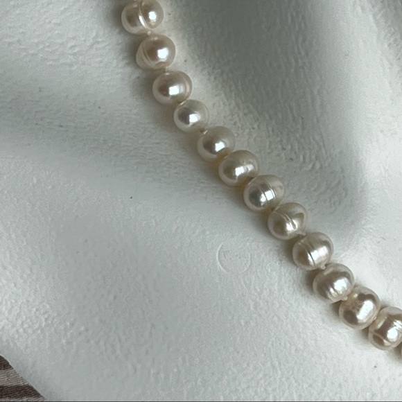 NWOT Ringed Pearl Necklace | White Cultured Oval | Semi Baroque 925 - Picture 9 of 10